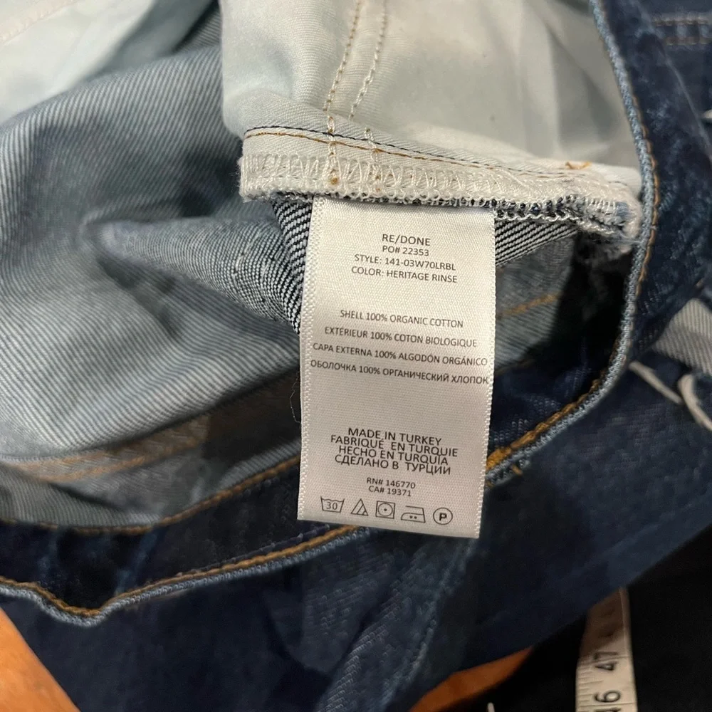 Re\Done- 70s Bell Bottom Heritage Wash Denim Jeans in Size 30. - Picture 8 of 8